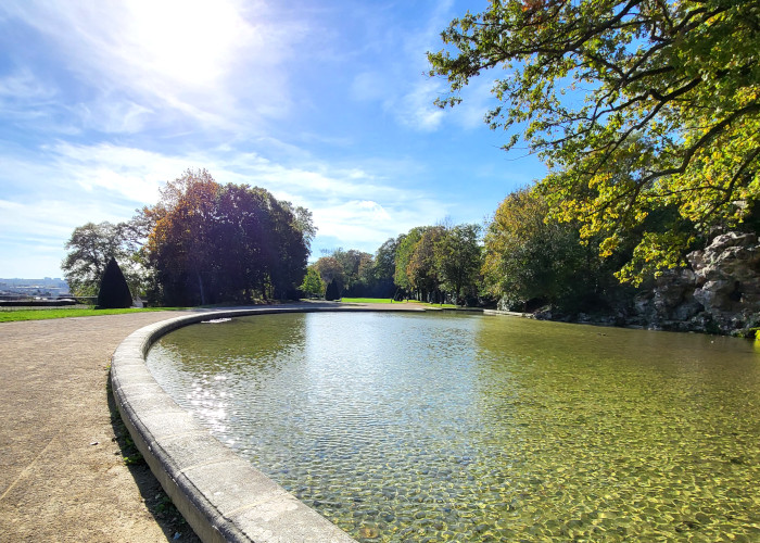 Parc de grottes juvisy sur Orge la cascade proche de Paris Orly location courte durée pour le travail et les vacances booking abritel et airbnb