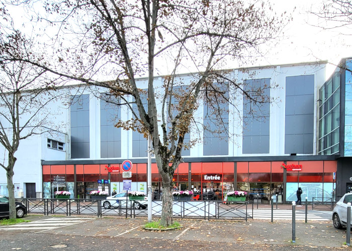 supermarché Auchan juvisy sur orge proche location courte durée hotesse personnel navigant orly aeroport